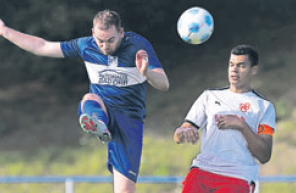 Kurstadt-Elf kommt nach 0:2-Rückstand zurück